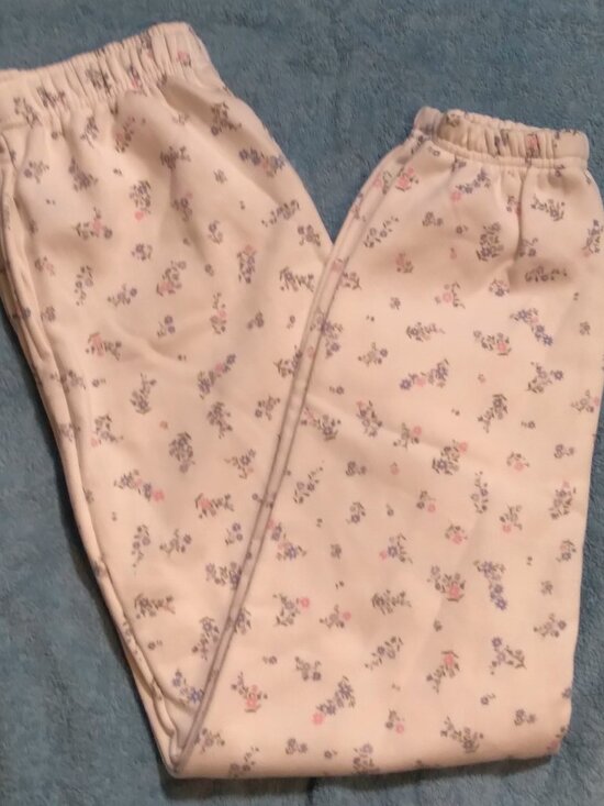 No Boundaries Pants - NWOT Fleece Jogger Ivory with Floral Print